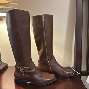 Michael Kors Dark Brown Leather Woman’s Boots